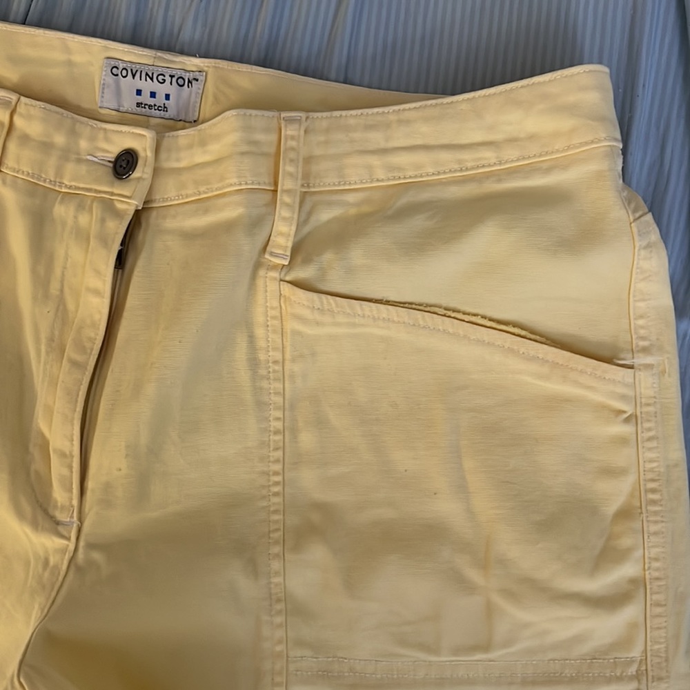 Covington Shorts - Picture 3 of 4